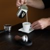 Set Latiera din inox si tamper cu maner din lemn de nuc Navaris, 51 mm, Covoras, 53238.01.02
