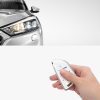 Husa Cheie Auto pentru BMW 3 Butoane - Smart Key, Kwmobile, Alb/Argintiu, Silicon, 56001.06