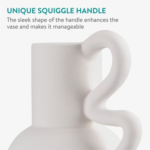 Vaza pitcher sculpturala Navaris, 15.5x11x19 cm, cu maner, dolomit, alb, plastic