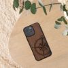 Husa Apple iPhone 16 Pro Max, Maro, Lemn/Silicon, KWM000022UU001C