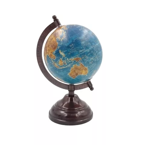 Decor inspirat de calatorii si geografie