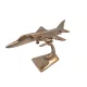 Avion de vanatoare Jaguar JAG – model decorativ auriu