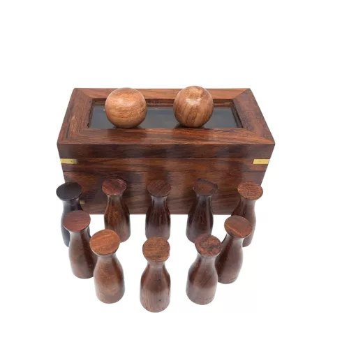 Mini Bowling Giftdeco – doua bile din lemn