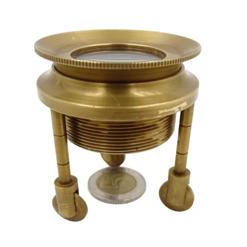 Lupă Giftdeco MAG-0015 cu trepied și rotițe, alamă și sticlă, 5 x 5 x 7 cm, stil retro imagine 3